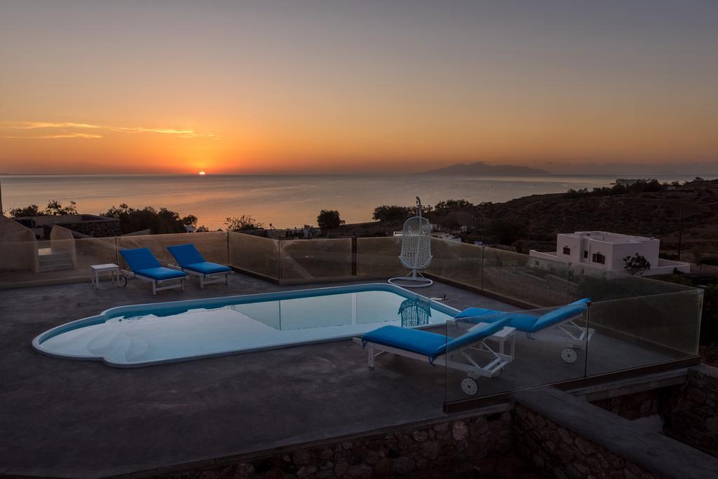 Queen Of Santorini Картерадос Екстериор снимка