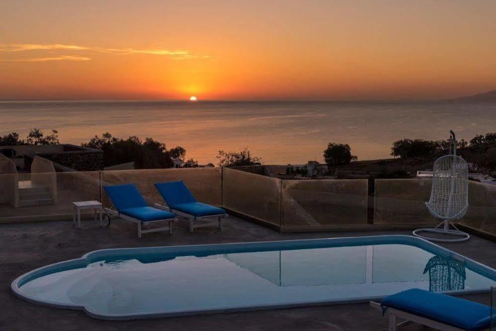 Queen Of Santorini Картерадос Екстериор снимка
